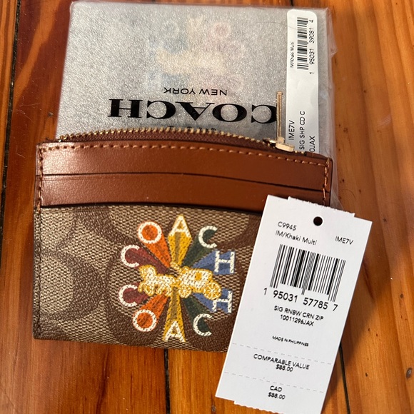 Coach Accessories - NWT Unopened Coach Pride Card Case